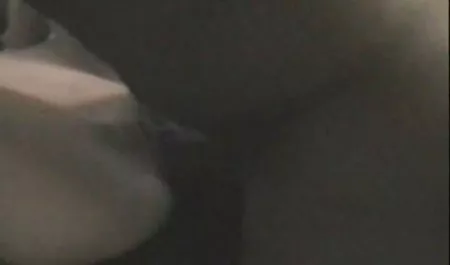 بلوند, جنس طلب داف جنده