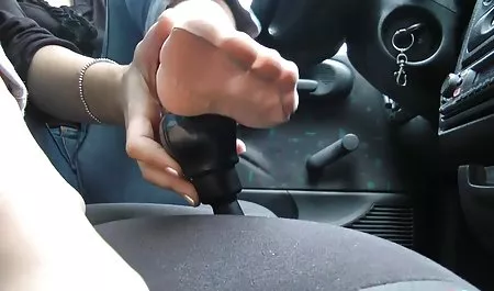 واژن, سوراخ کردن بدن, مو لخت جنده قرمز