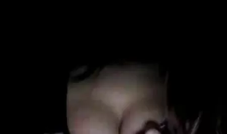 او از دوستان جنده خوشگل انجمن به او حسادت